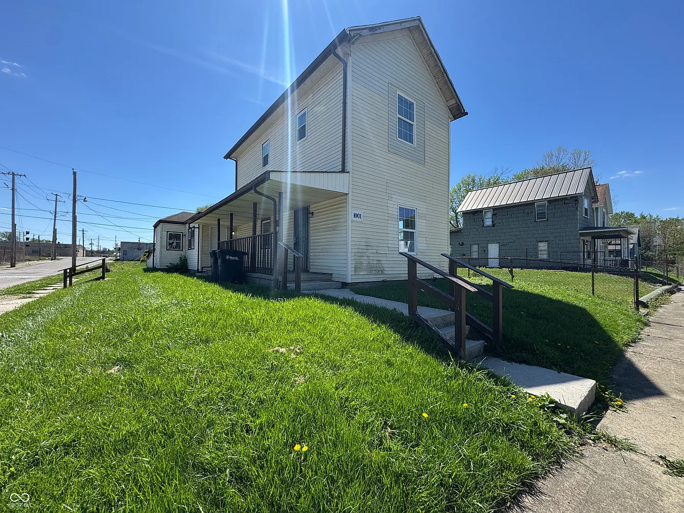 Seller-Finance Multi-Family in Muncie, IN 47305 – $105,000 — exterior photo