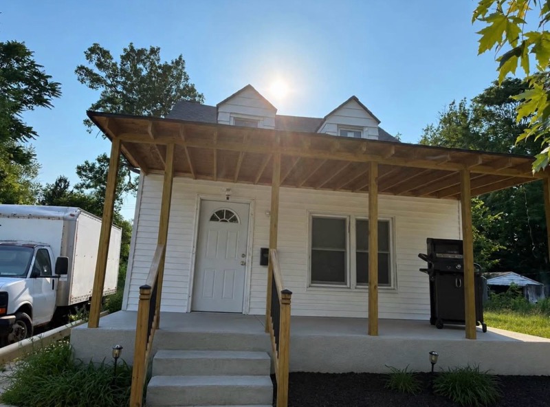 Section 8 SFH in Detroit, MI 48223 – $60,000 — exterior photo