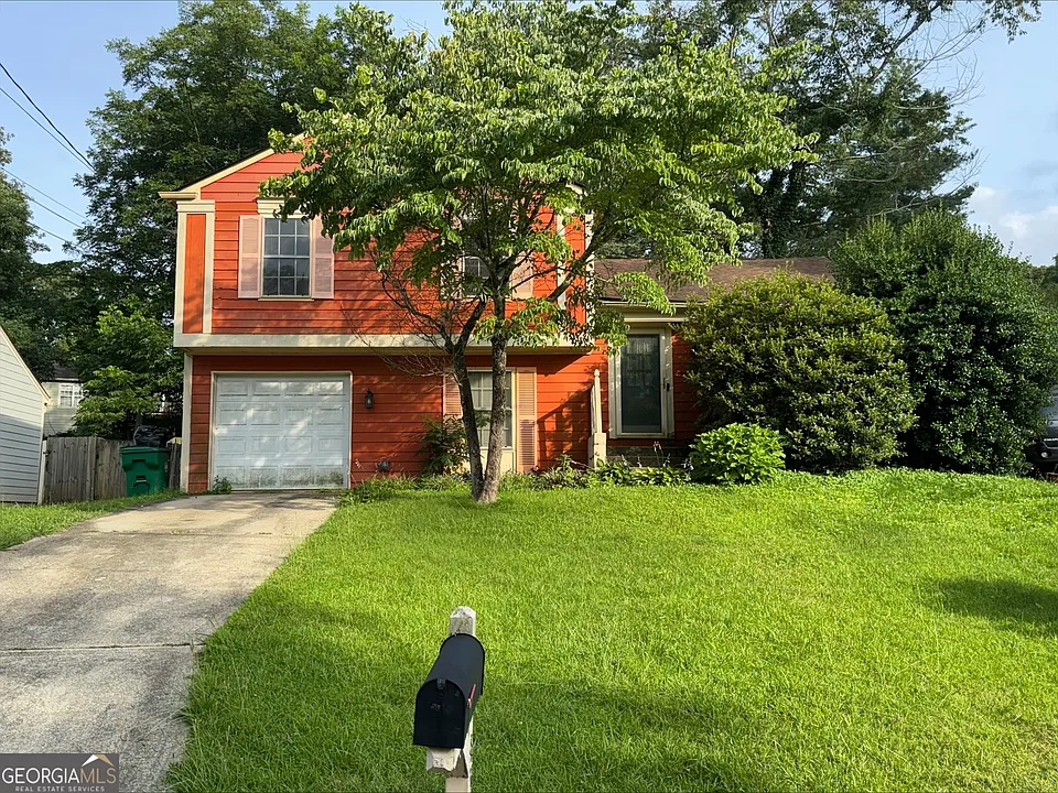 Fix & Flip SFH in Stone Mountain, GA 30083 – $167,000 — exterior photo