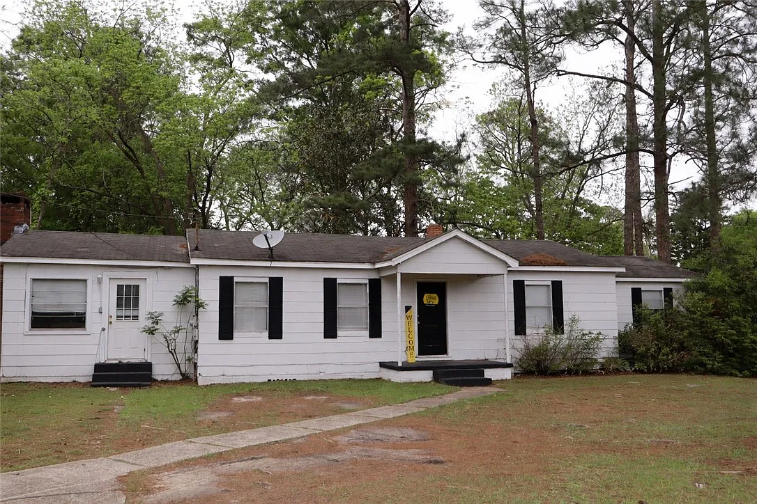 Mortgage Takeover SFH in Dothan, AL 36301 – $10,000 — exterior photo