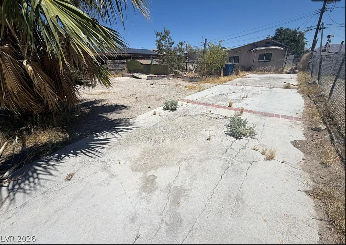 Fix & Flip SFH in North Las Vegas, NV 89030 – $205,000 — exterior photo