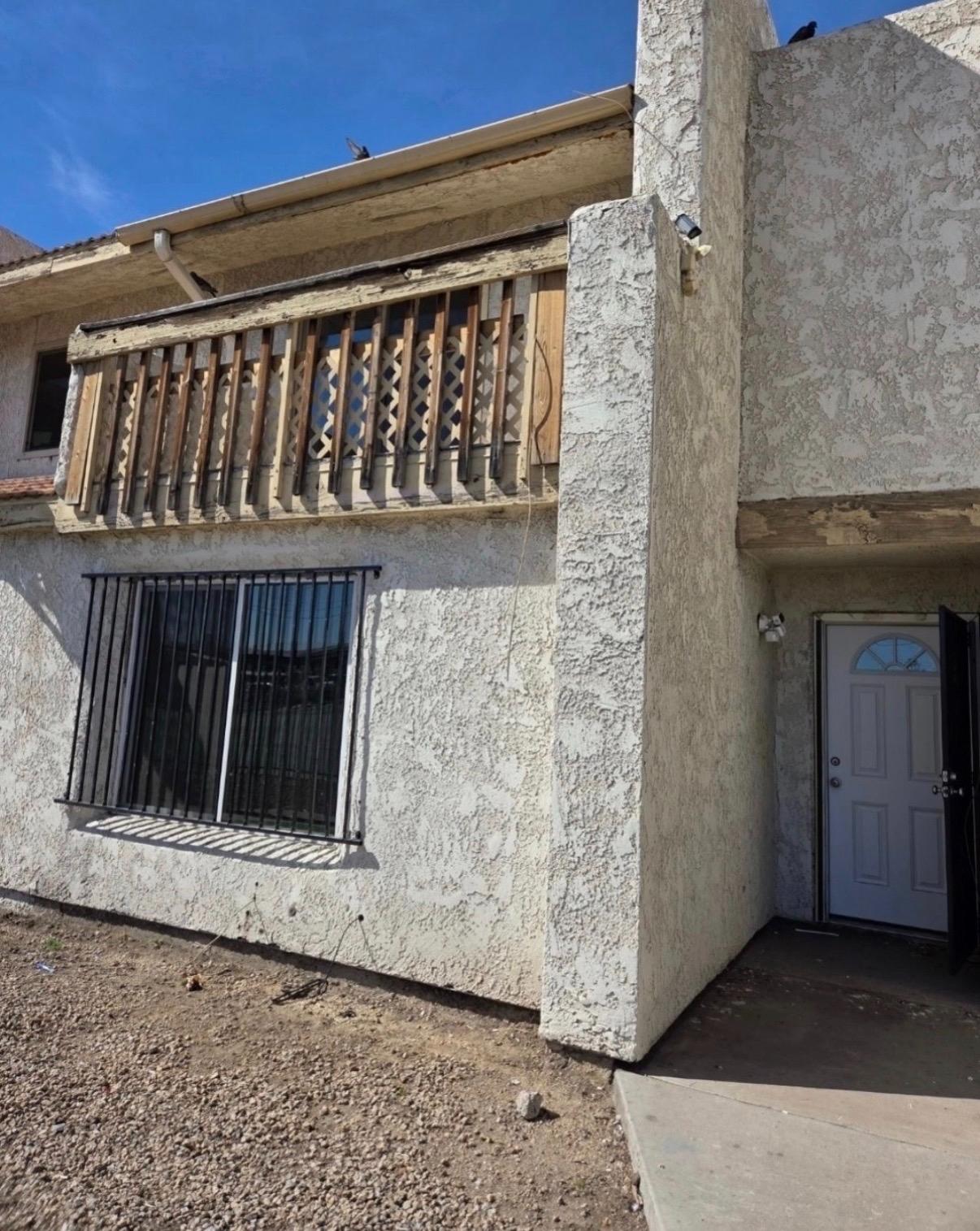 Section 8 Townhouse in Phoenix, AZ 85031 – $85,000 — exterior photo