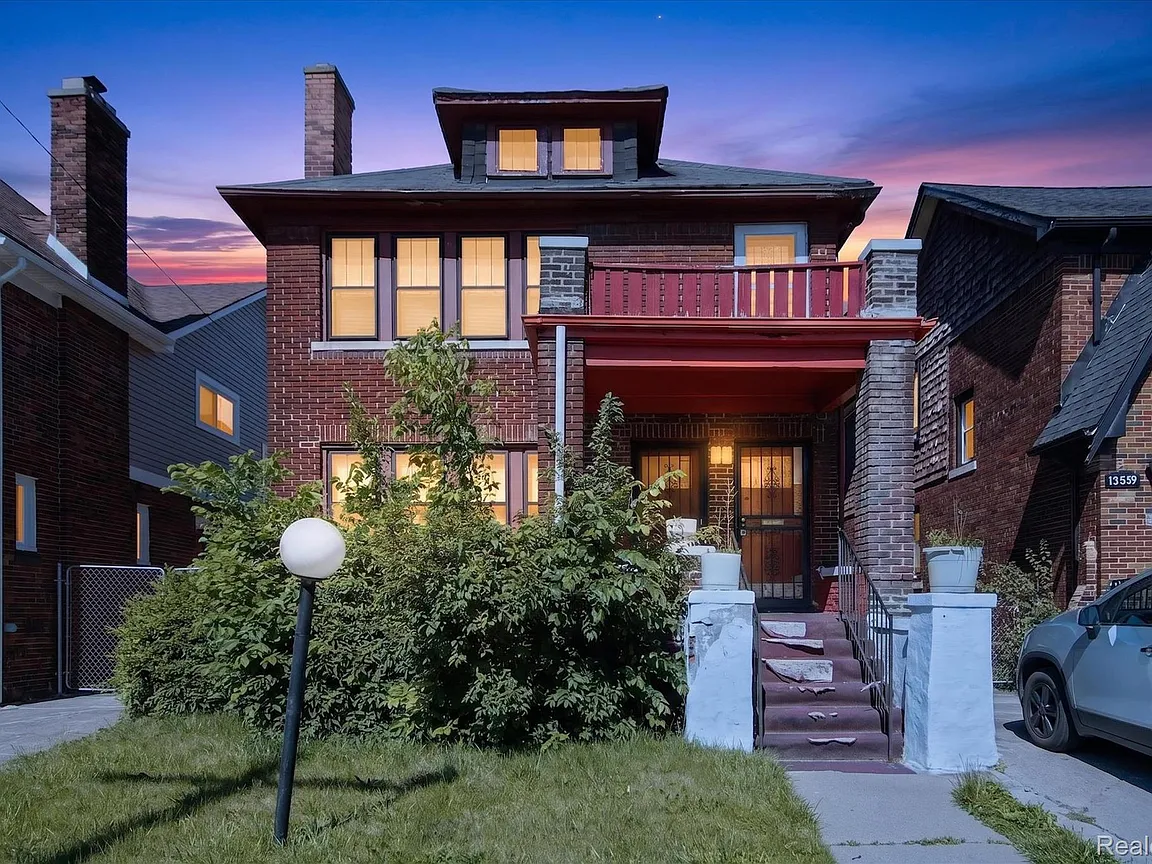 Section 8 Multi-Family in Detroit, MI