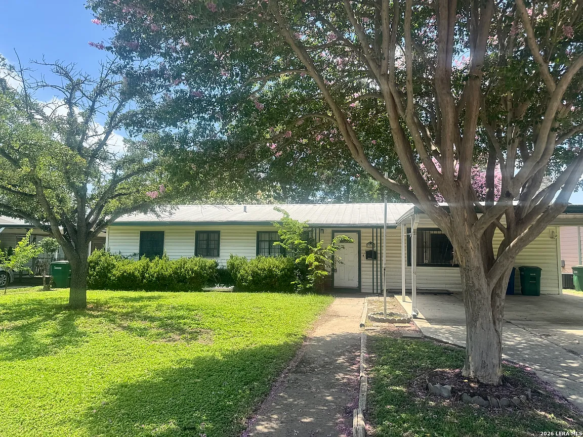 Fix & Flip SFH in San Antonio, TX 78223 – $98,000 — exterior photo