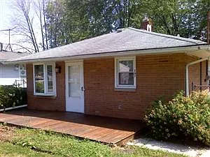 Fix & Flip SFH in Elyria, OH 44035 – $97,000 — exterior photo