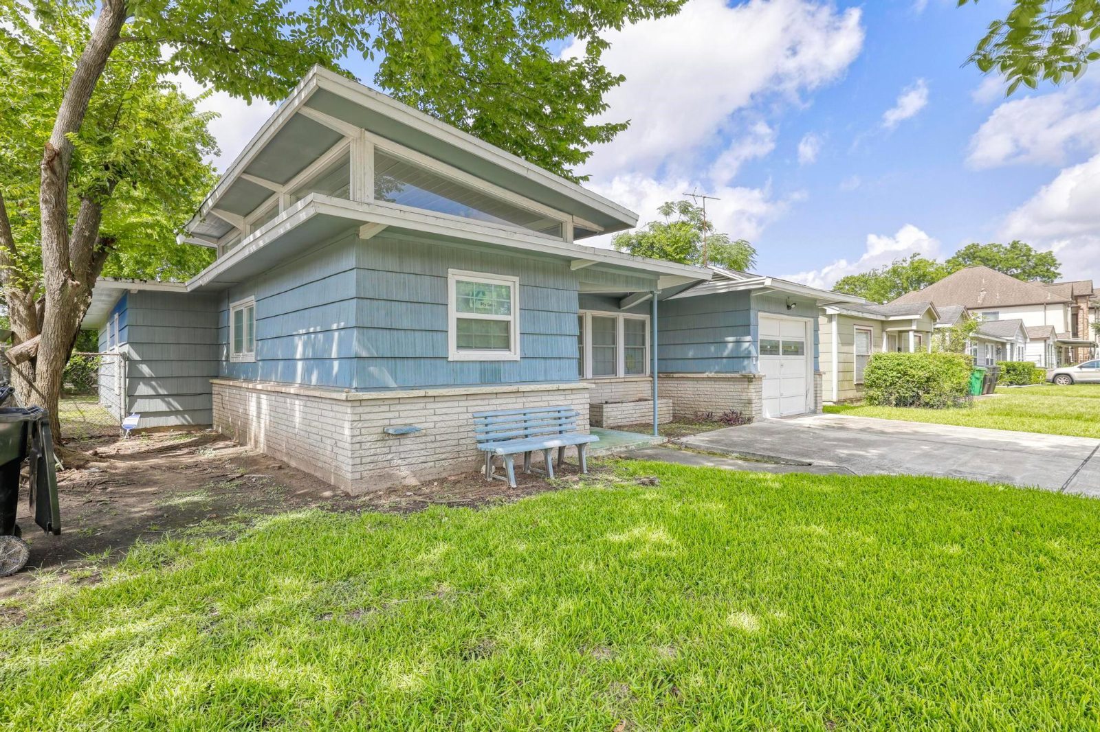 Fix & Flip SFH in Houston, TX 77004 – $179,990 — exterior photo