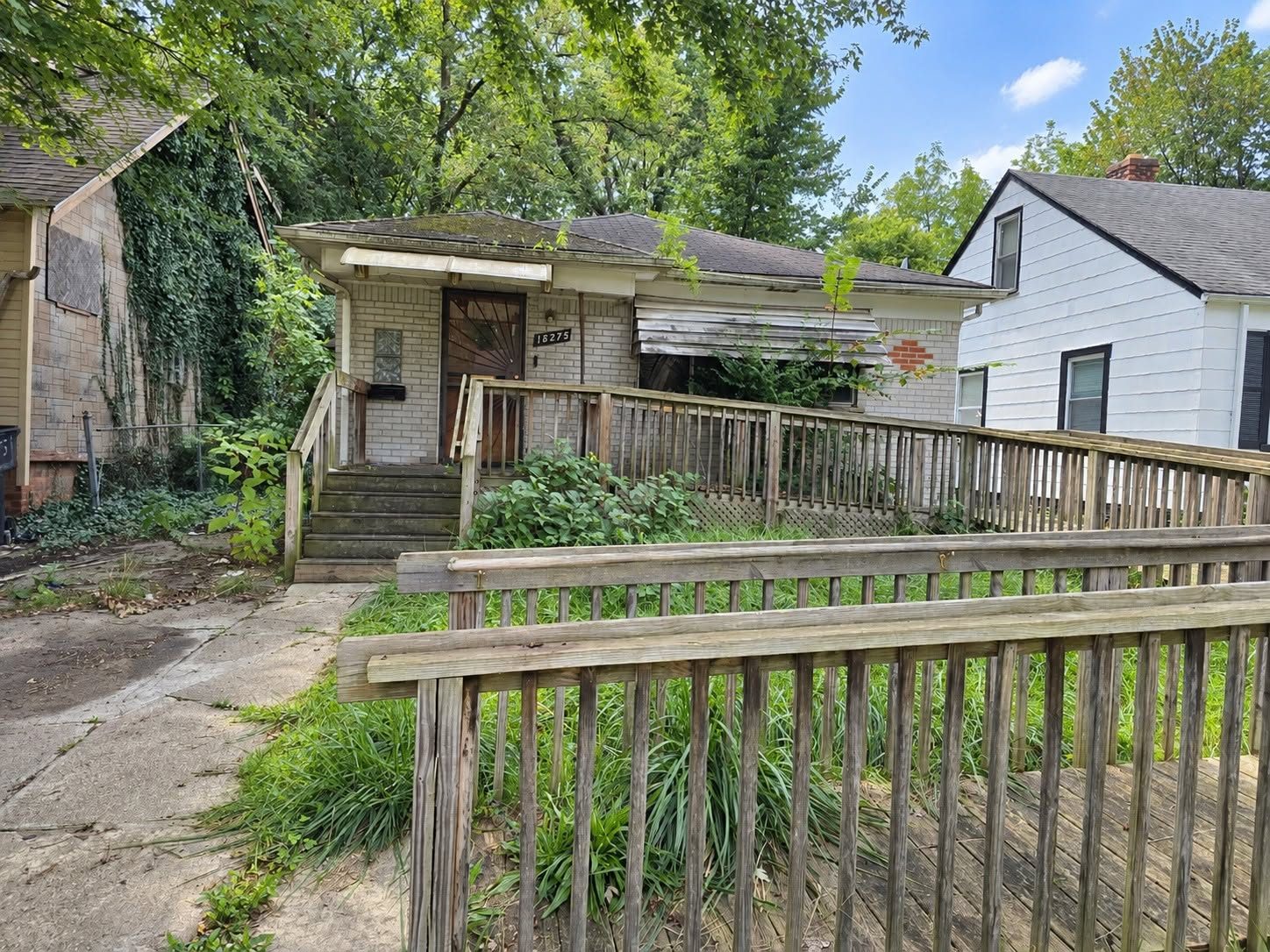 Fix & Flip SFH in detroit, MI 48219 – $42,000 — exterior photo
