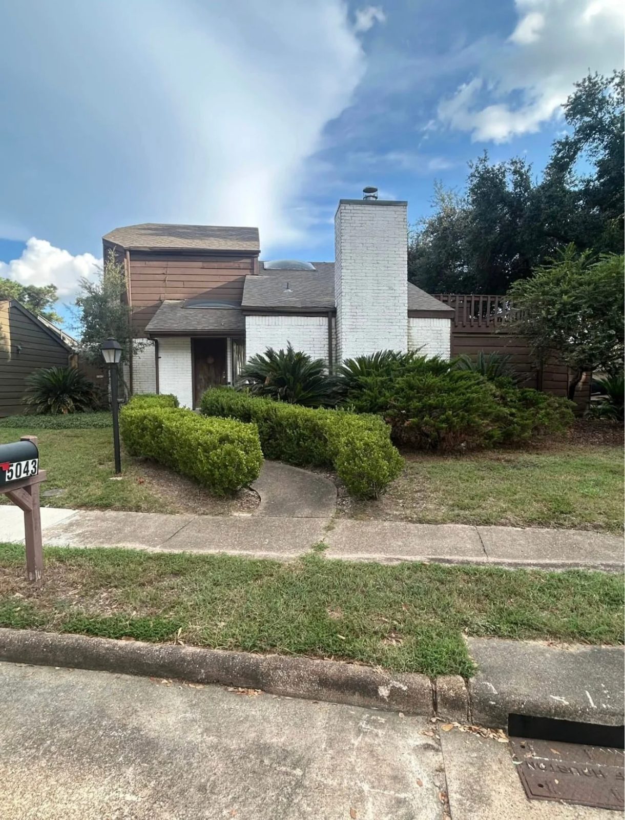 Fix & Flip SFH in Houston, TX 77091 – $185,000 — exterior photo